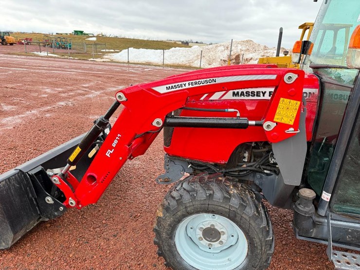 massey-ferguson-1736-image-24
