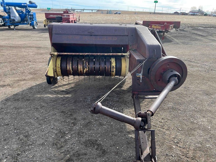 new-holland-69-image-2