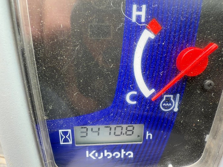 2021-kubota-svl97-2-image-25