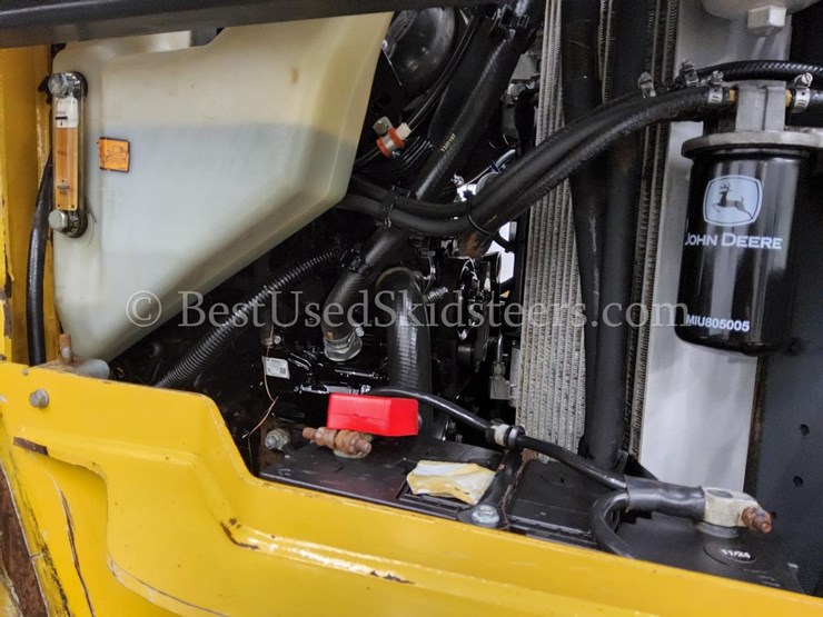 2023-deere-325g-image-23