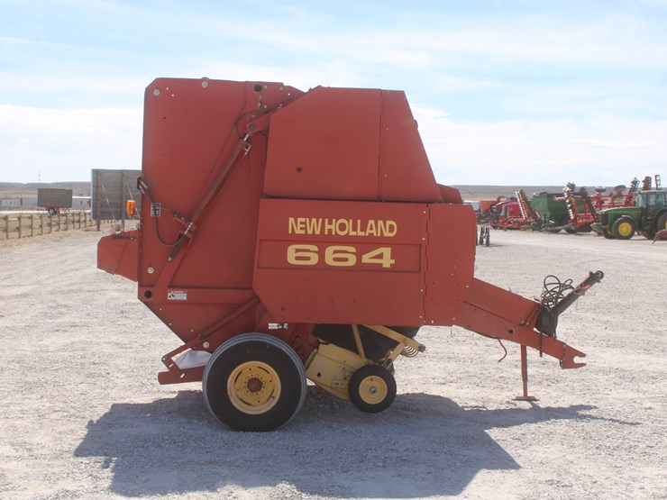 new-holland-664-image-5