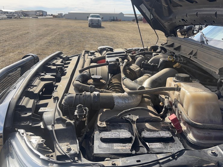 2013-ford-f450-image-29