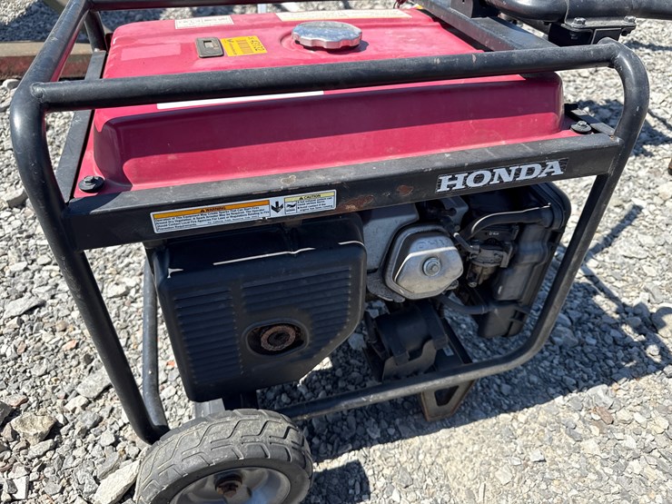 honda-em6500sx-image-5