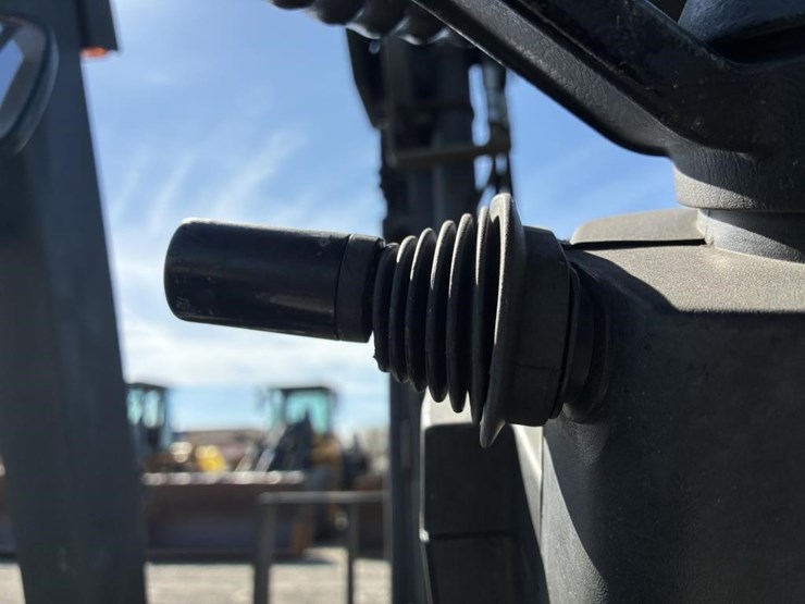 2006-nissan-mugl02a30lv-image-12