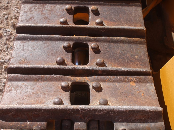 1990-komatsu-d37e-image-22