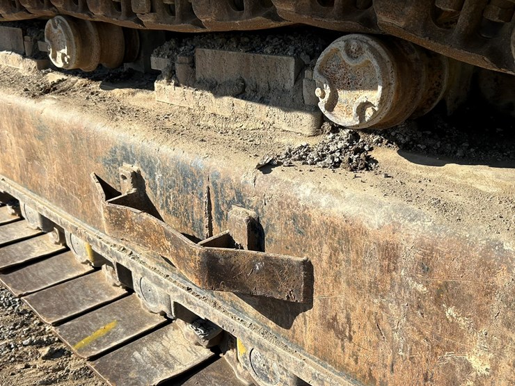 2017-link-belt-700-x2-image-93