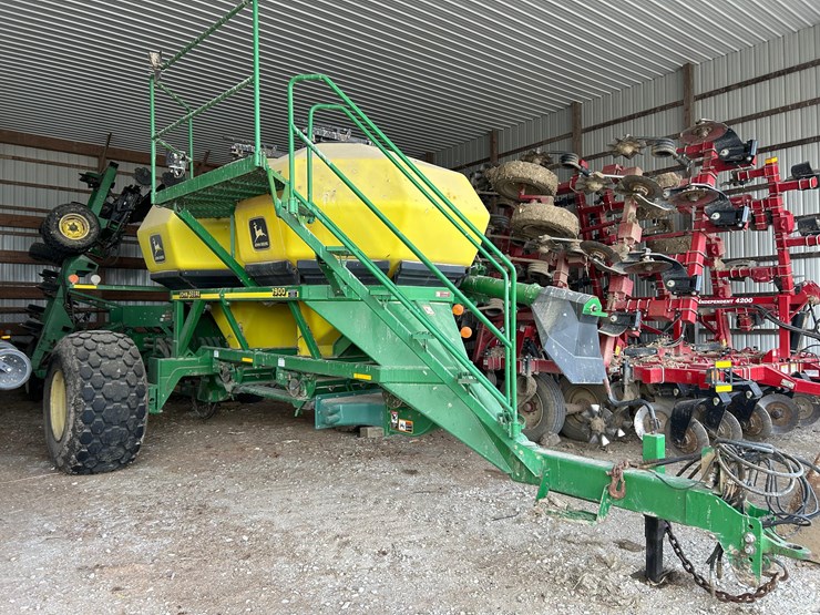 john-deere-1900-image-60