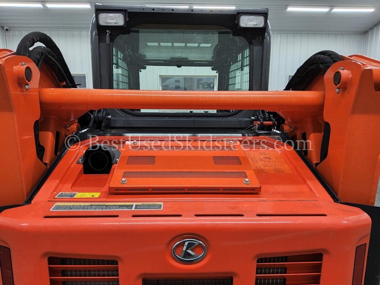 2022-kubota-svl65-2-image-17