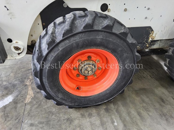 bobcat-s300-image-10