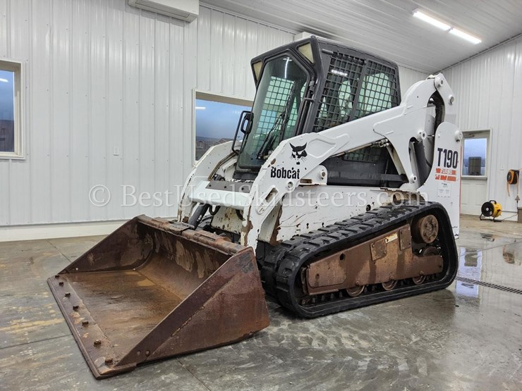 2005-bobcat-t190-image-1