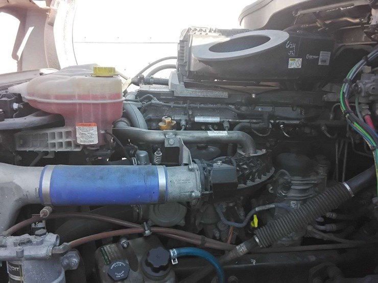 2020-freightliner-pt126sl-1fujhhdr0lllf2426-mileage:-image-5