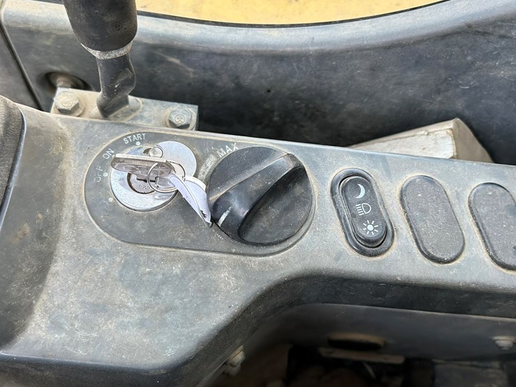 2017-komatsu-pc88mr-10-image-52