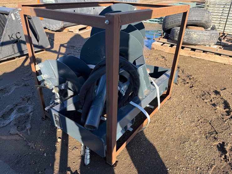 skid-steer-post-auger-image-5