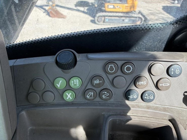 2005-john-deere-7130-image-27