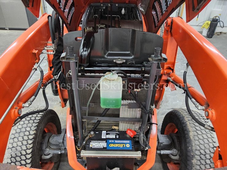 2017-kubota-l3560-image-16