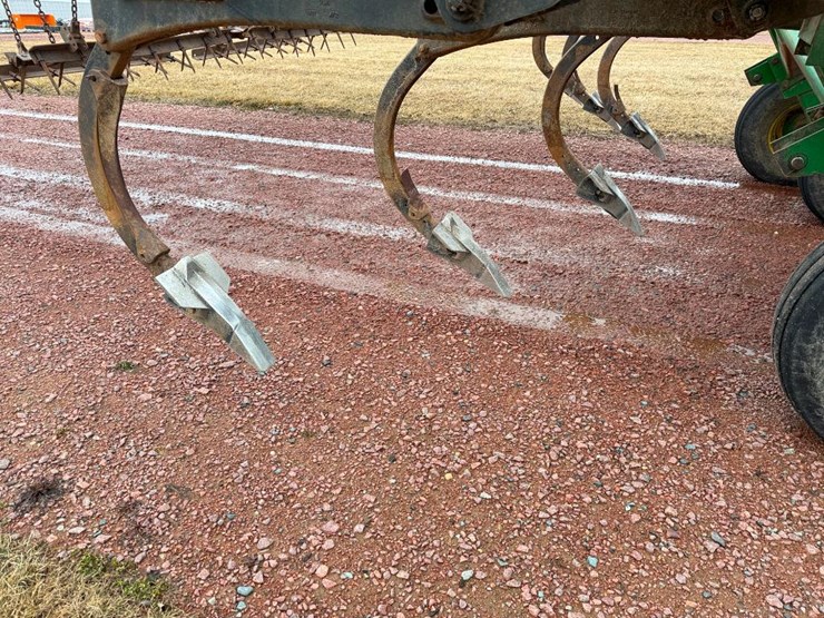 john-deere-2700-image-27