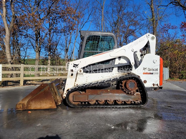 2016-bobcat-t740-image-2