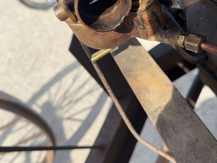 huber-light-four-image-21