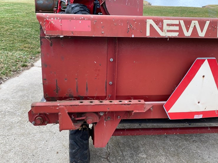 new-holland-144-image-18