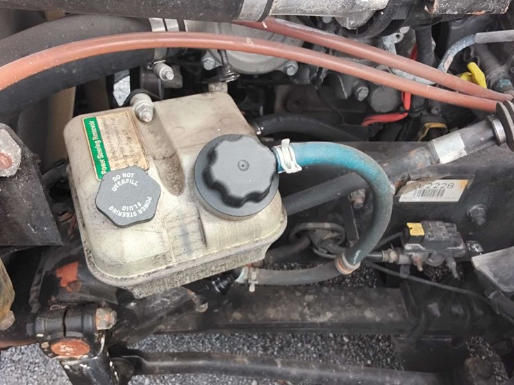 2019-freightliner-cascadia-pt126sl-3akjhhdr0kskl2228-mileage:-688348-image-21