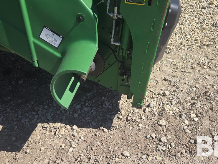 2016-john-deere-s680-image-9