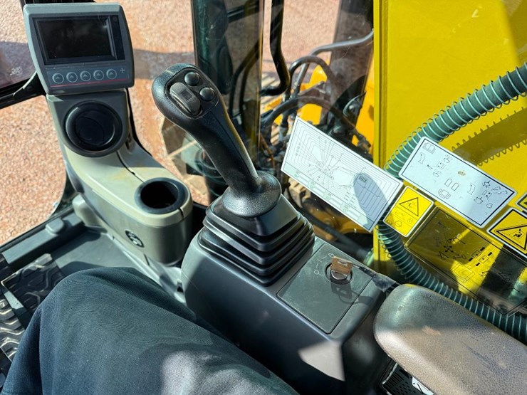 caterpillar-313fl-image-61