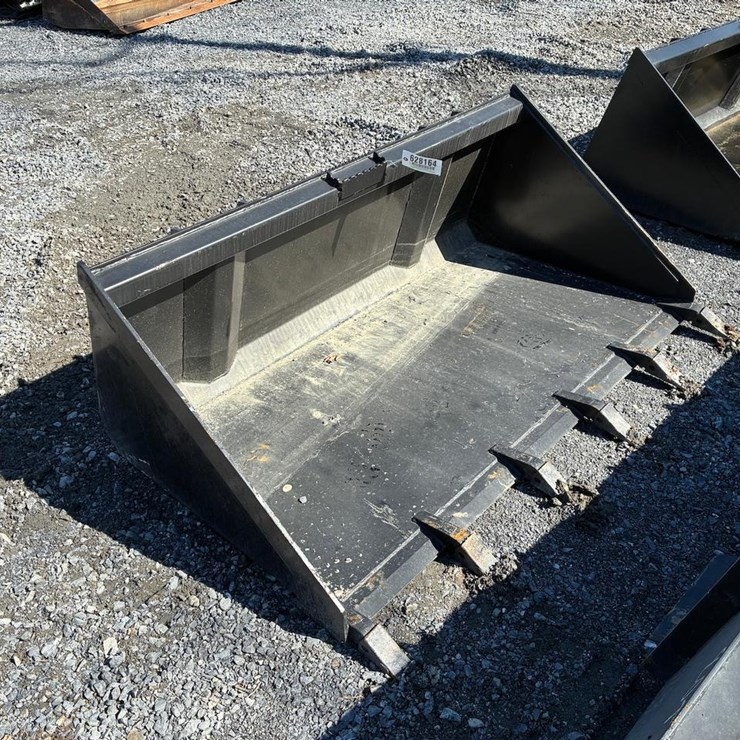 Wildcat 68" High Capacity Skid Steer Tooth Bucket