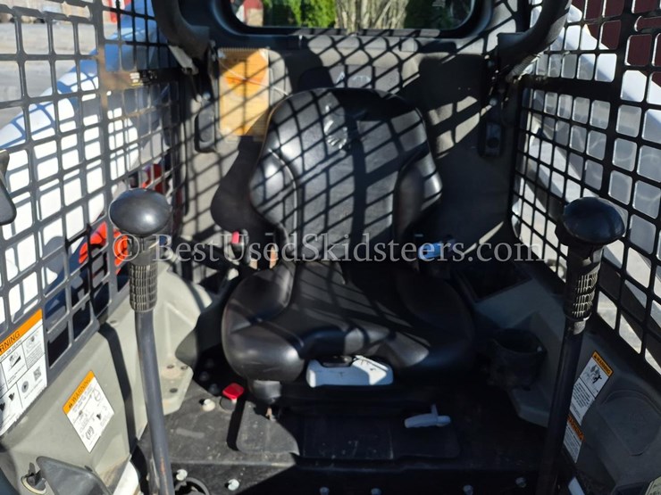2020-bobcat-t595-image-14