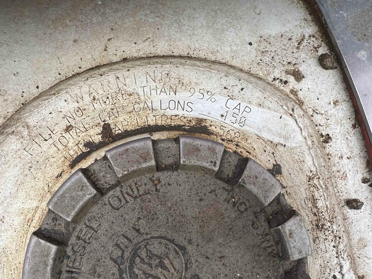 2010-kenworth-t800-image-17