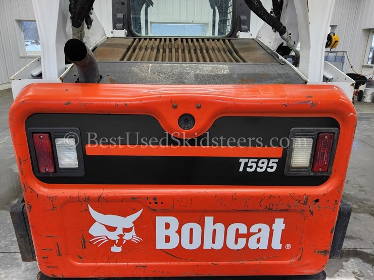 2019-bobcat-t595-image-15