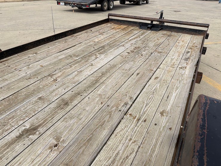 2006-dressen-80”-x-18ft-bumper-hitch-flatbed-trailer-image-17