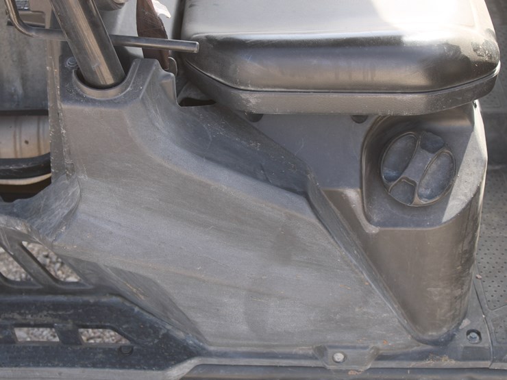 2018-pioneer-1000-image-48