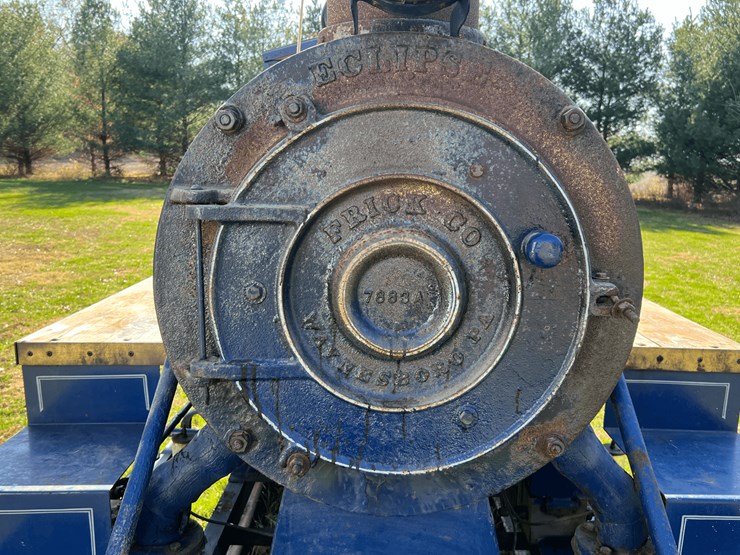 frick-steam-locomotive-with-track-image-60