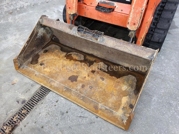 2017-kubota-svl75-2-image-9