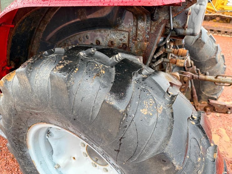 massey-ferguson-1736-image-7