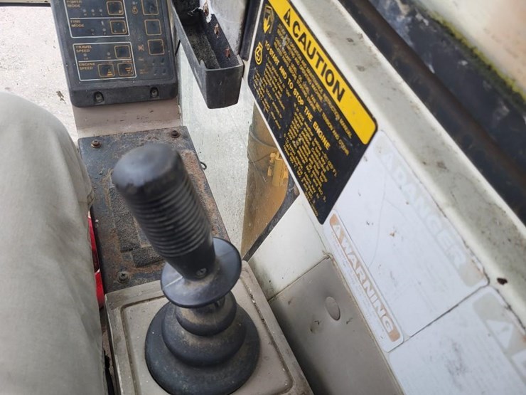 hyundai-robex-130-lc-image-57