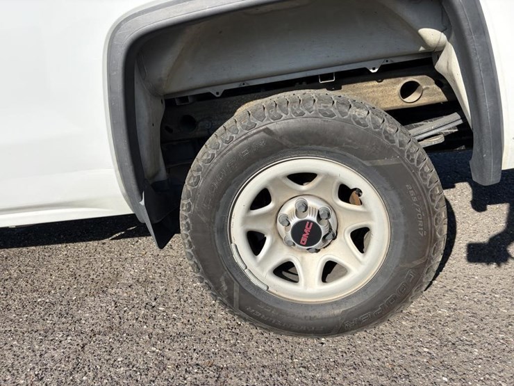 2017-gmc-sierra-1500-image-5