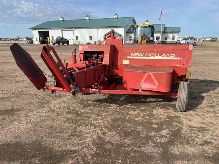 new-holland-575-image-6