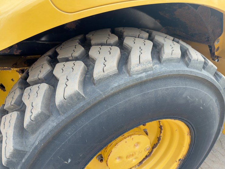 2012-caterpillar-420f-it-image-14