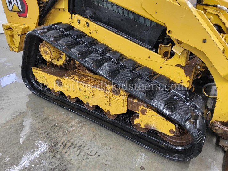 2020-caterpillar-299d3-image-27