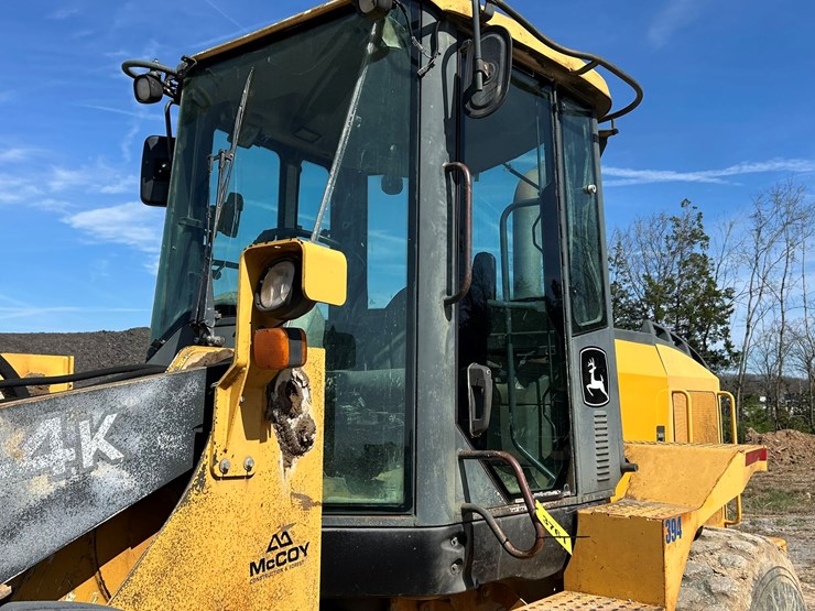 2010-deere-544k-image-63