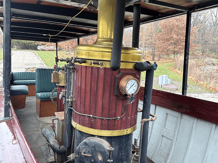 1918-fay-and-bowen-steam-boat-image-3