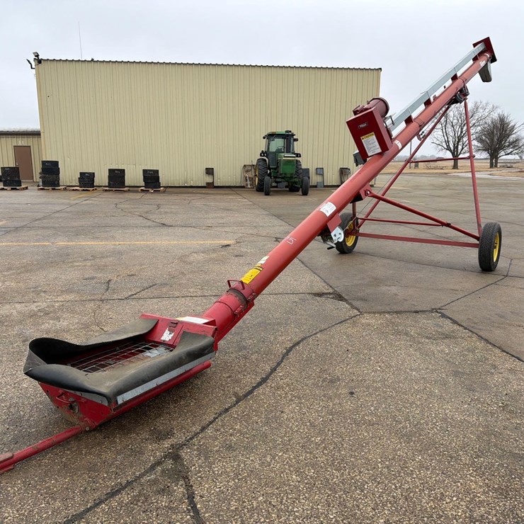 Sudenga 8” x 31ft Auger