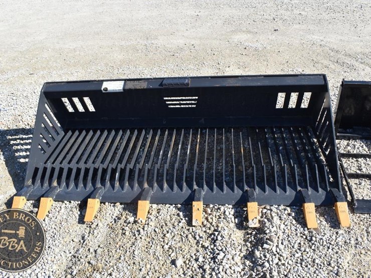 landhonor-rock-bucket-(78in)-40331-image-10