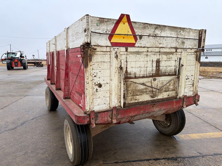 dohrman-6ft-x-12ft-wood-barge-wagon-image-6