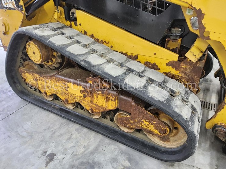 2014-caterpillar-259d-image-13