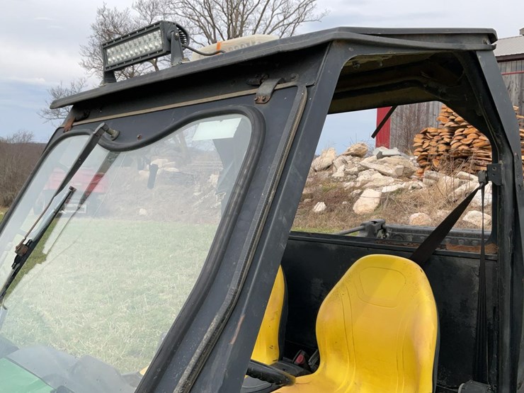 john-deere-gator-image-31