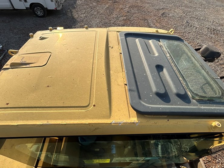 2017-komatsu-pc88mr-10-image-33