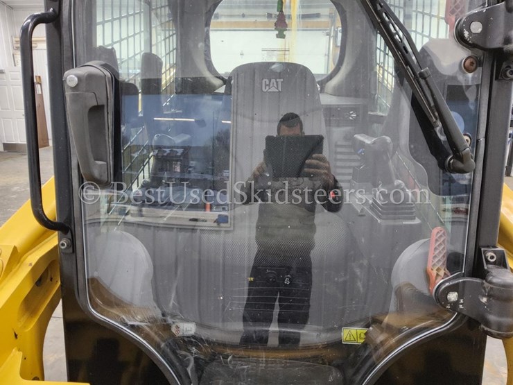 2019-caterpillar-246d3-image-20