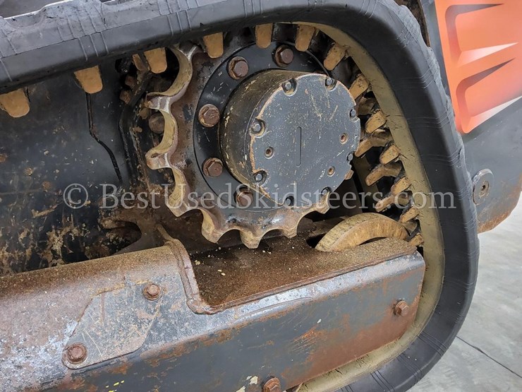 2020-kubota-svl65-2-image-14